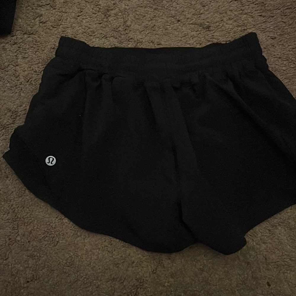 Lululemon hotty hot shorts